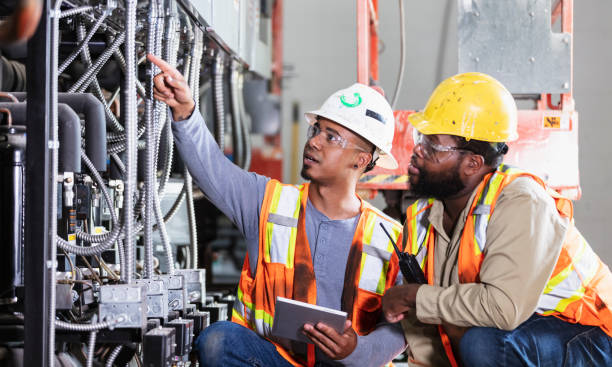 Best 24-Hour Electrician  in Avon Park, FL